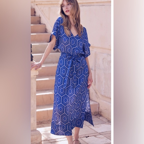 Misa Los Angeles Dresses & Skirts - Natali
Dress Lapis Tile
